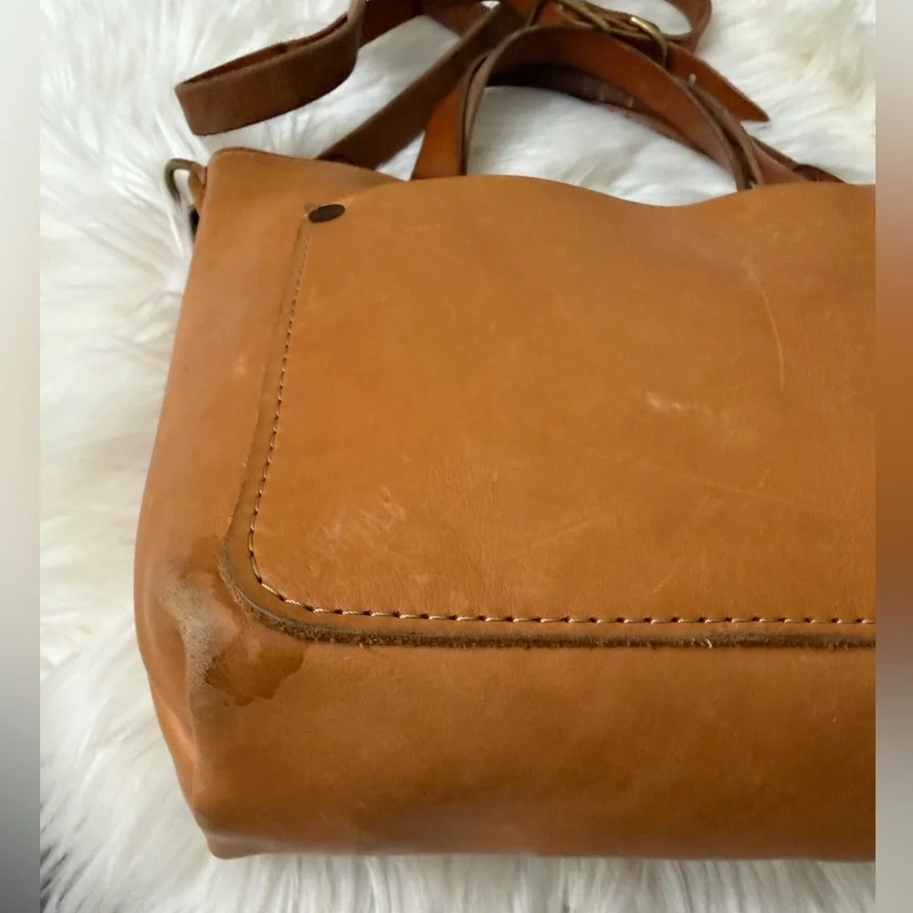 Elegant Brown Leather Tote Bag